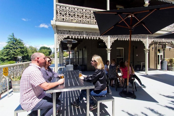 Deloraine Hotel image 10