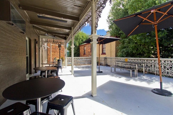 Deloraine Hotel image 29
