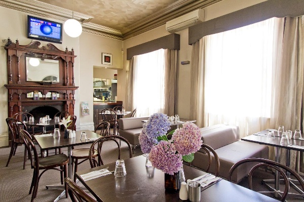 Deloraine Hotel image 6
